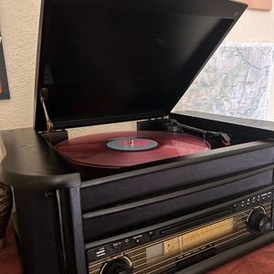 MUSITREND Record/tape/radio/USB player